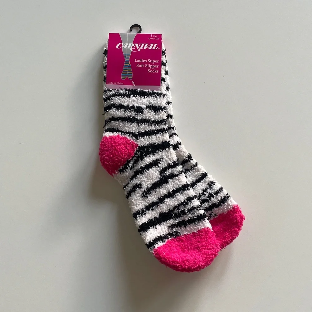 Carnival Women's Cozy Socks Animal Print Stripe Pink Black